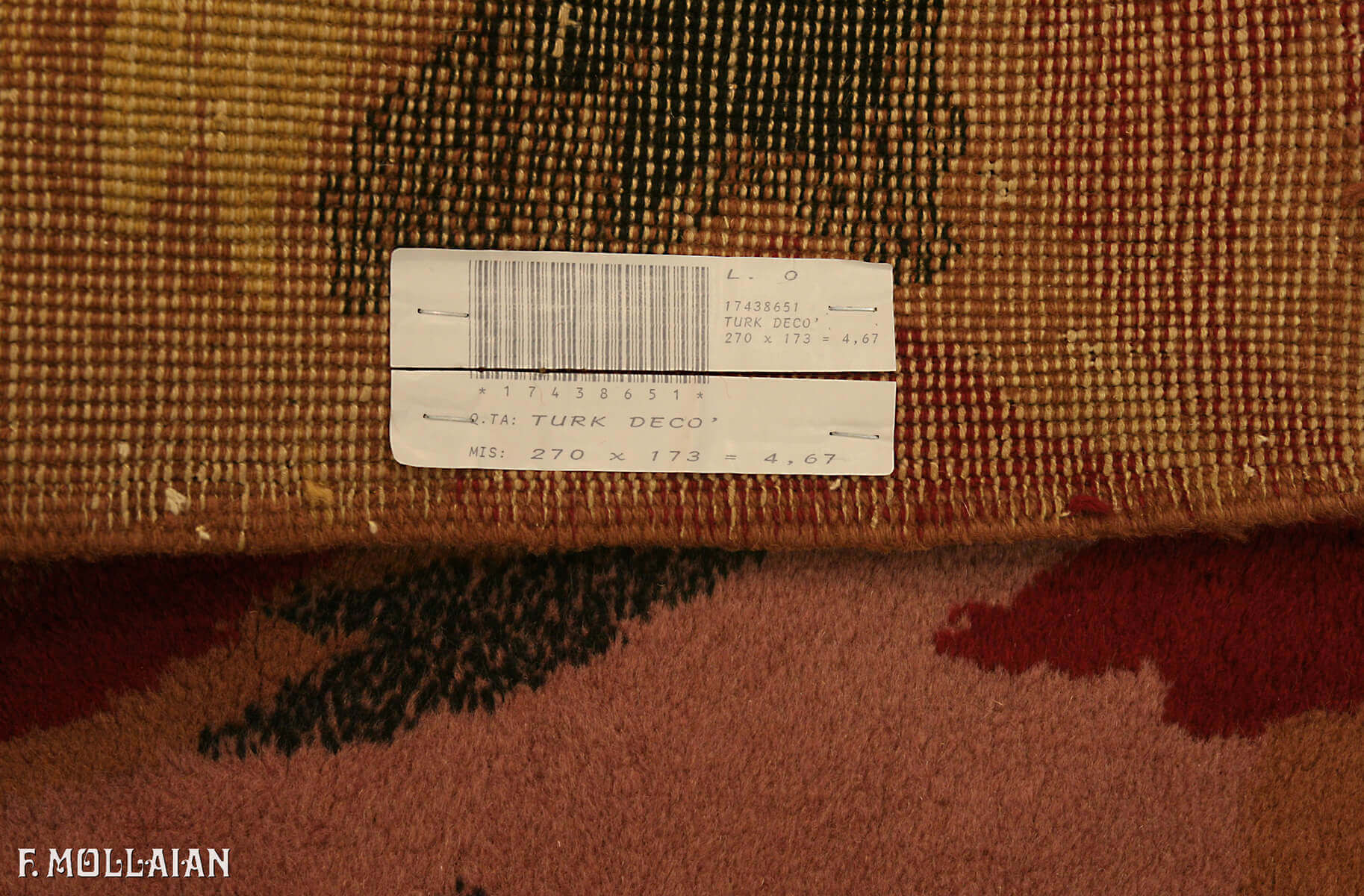 قالی نیمه آنتیک ترک دِکو کد:۱۷۴۳۸۶۵۱